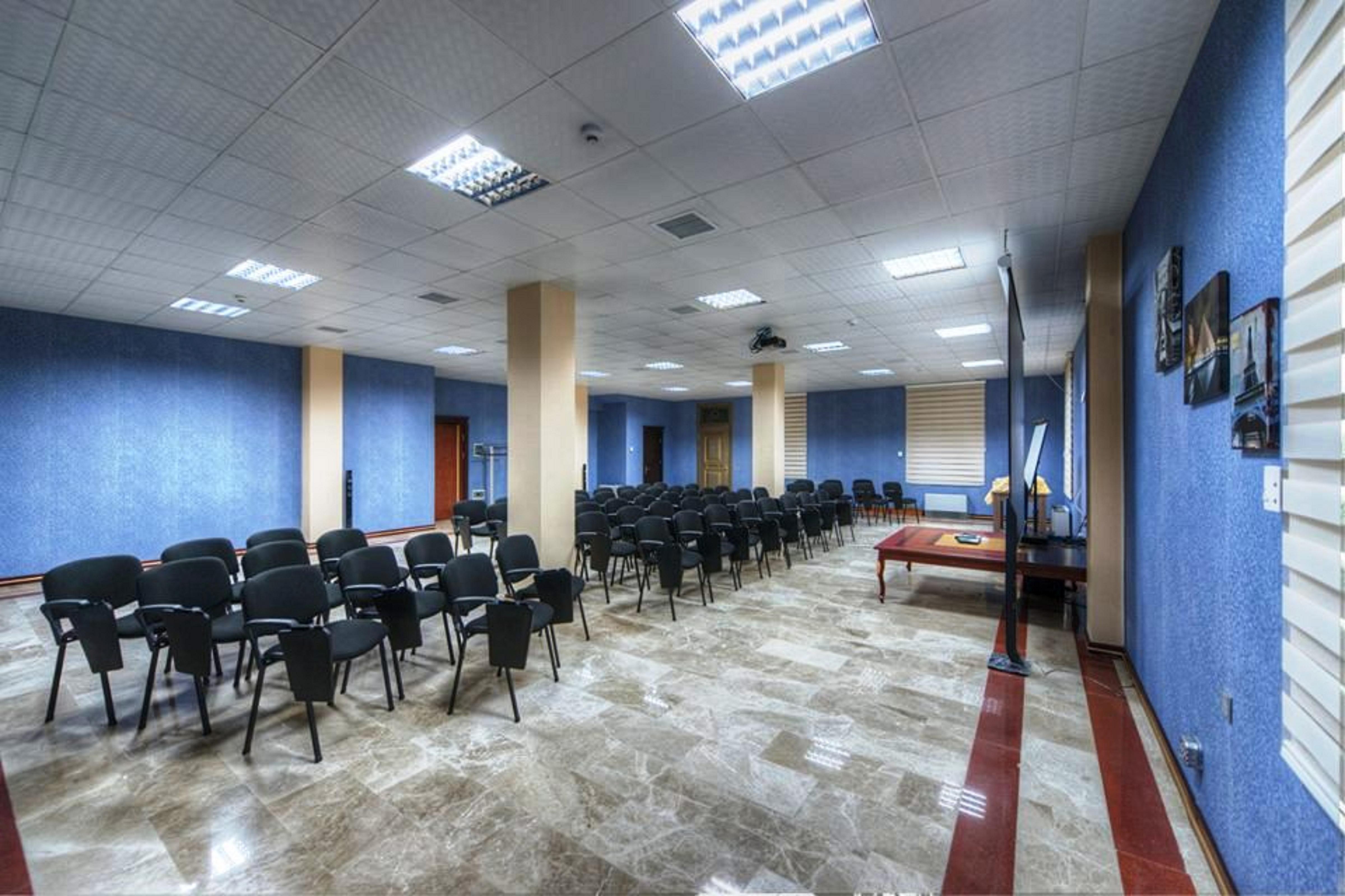 Grand Park 3* Baku